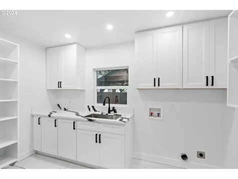 16878 Canyon Drive Lake Oswego OR 97034