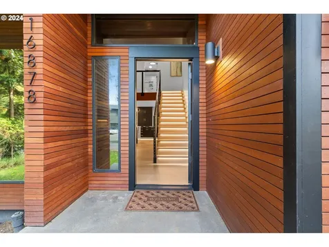16878 Canyon Drive Lake Oswego OR 97034