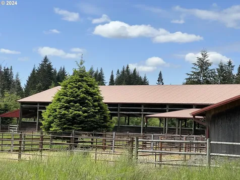 8011 NE 329th Street La Center WA 98629