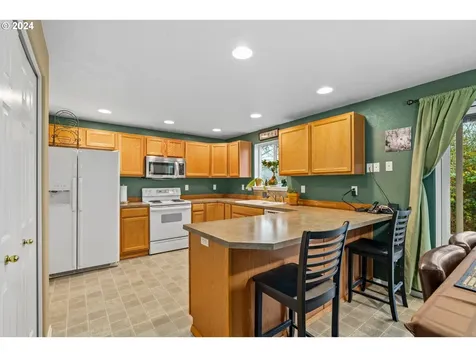 8893 NE Mulberry Drive Adair Village OR 97330