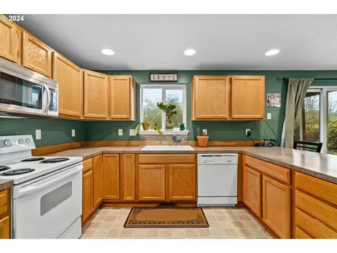 8893 NE Mulberry Drive Adair Village OR 97330