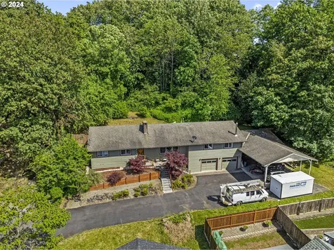 402 Harris Street Kelso WA 98626