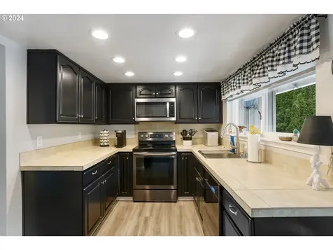 713 Ne 151st Avenue Vancouver WA 98684