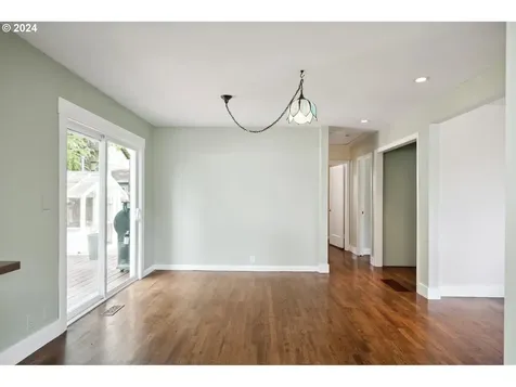 123 Se 141st Avenue Portland OR 97233
