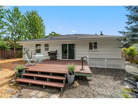 123 Se 141st Avenue Portland OR 97233