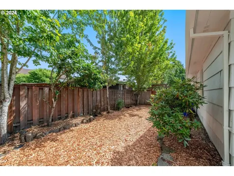 123 Se 141st Avenue Portland OR 97233