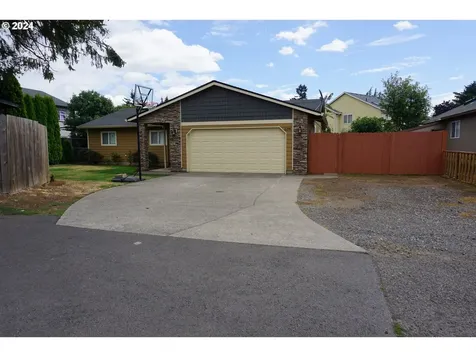 2278 Se 174th Avenue Portland OR 97233