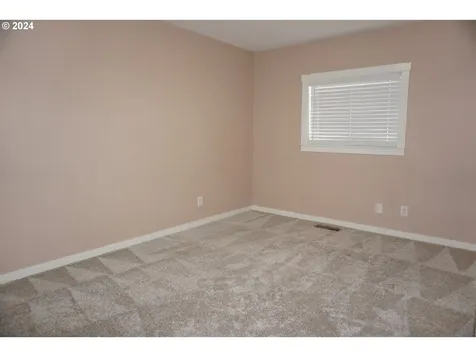 2278 Se 174th Avenue Portland OR 97233