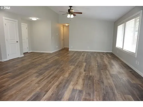 2278 Se 174th Avenue Portland OR 97233