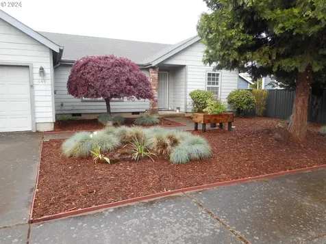 649 Nicholas Drive Springfield OR 97477