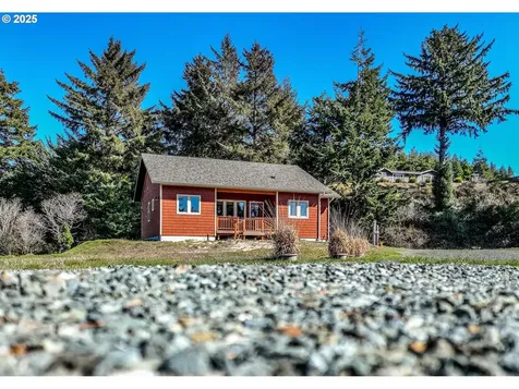 1310 Riverside Drive NE Bandon OR 97411