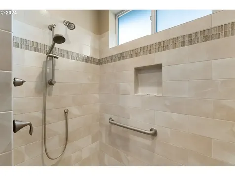 65 W Dean Avenue Eugene OR 97404