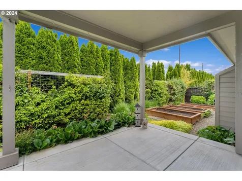 65 W Dean Avenue Eugene OR 97404