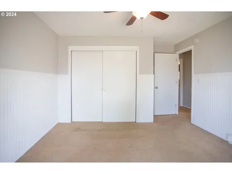 3533 Hoodview Drive Hubbard OR 97032