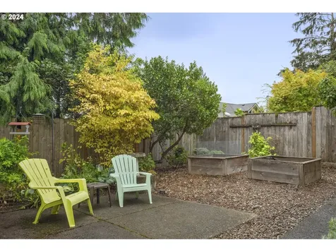 4730 NE Flanders Street Portland OR 97213