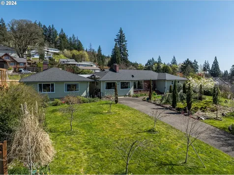 480 N 4th Street Kalama WA 98625