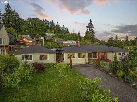 480 N 4th Street Kalama WA 98625