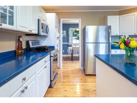 630 Sunridge Lane Lowell OR 97452