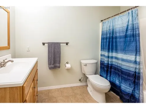630 Sunridge Lane Lowell OR 97452