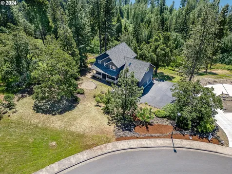 630 Sunridge Lane Lowell OR 97452