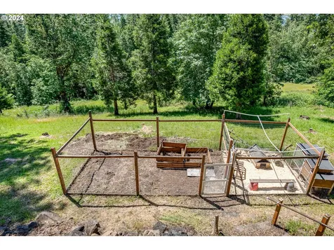 630 Sunridge Lane Lowell OR 97452