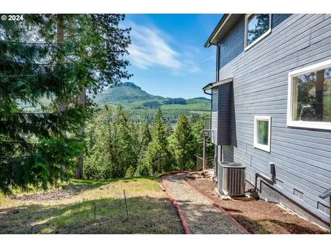 630 Sunridge Lane Lowell OR 97452