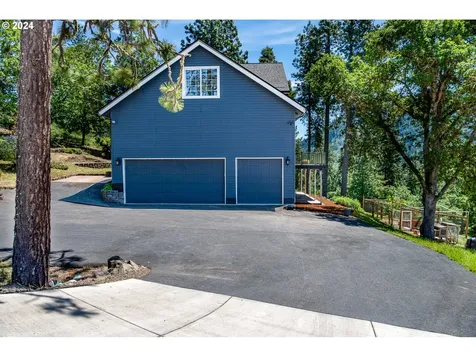 630 Sunridge Lane Lowell OR 97452
