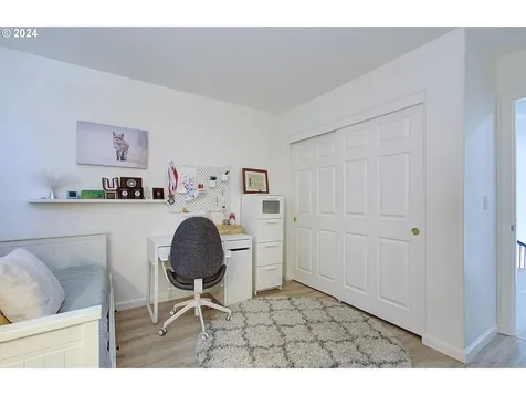 17615 Se 14th Circle Vancouver WA 98683