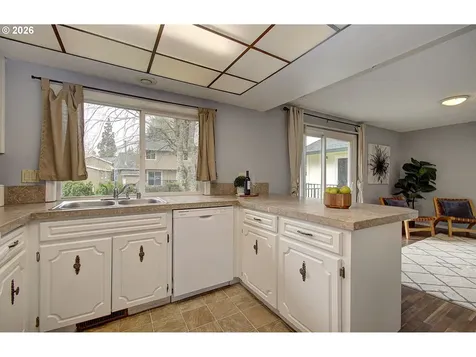 1015 NW 123rd Circle Vancouver WA 98685