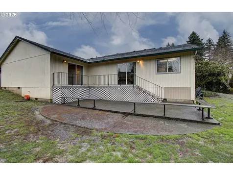 1015 NW 123rd Circle Vancouver WA 98685