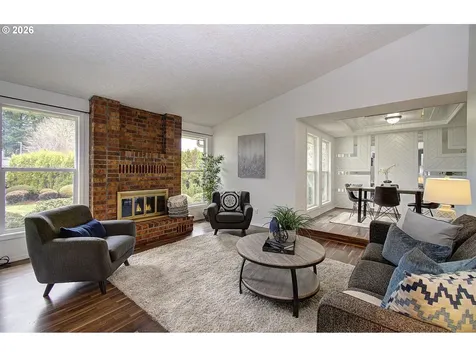 1015 NW 123rd Circle Vancouver WA 98685