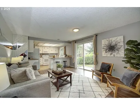 1015 NW 123rd Circle Vancouver WA 98685