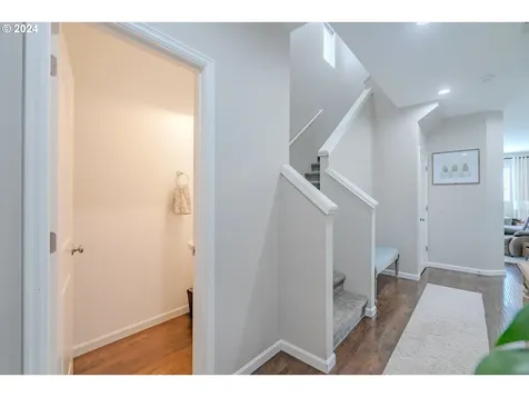 122 N 34th Court Ridgefield WA 98642