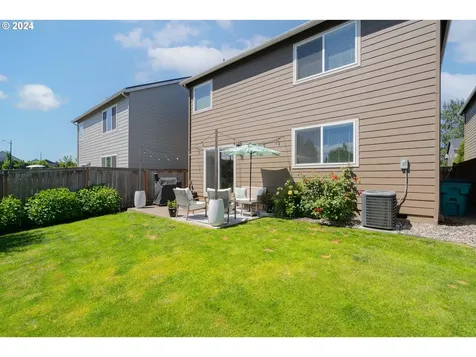 122 N 34th Court Ridgefield WA 98642