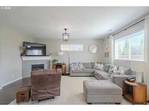 122 N 34th Court Ridgefield WA 98642