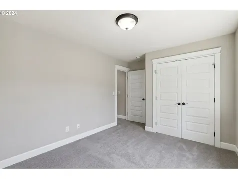 8903 Ne 35th Court Vancouver WA 98665