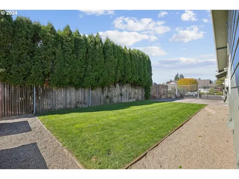 1274 Ne 29th Street Gresham OR 97030