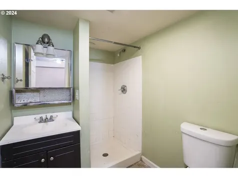 2619 Se 87th Avenue Portland OR 97266
