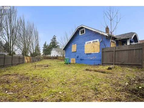 2619 Se 87th Avenue Portland OR 97266