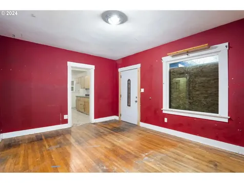2619 Se 87th Avenue Portland OR 97266