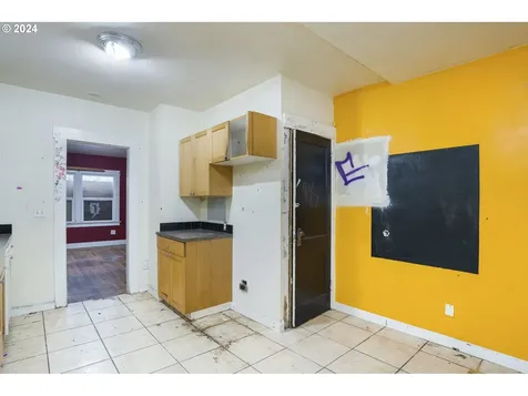 2619 Se 87th Avenue Portland OR 97266