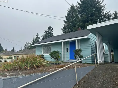 1426 Juniper Avenue Coos Bay OR 97420