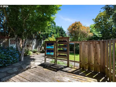 7000 Sw Royal Oak Court Portland OR 97223