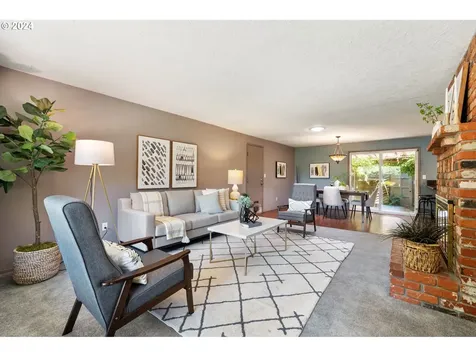 7000 Sw Royal Oak Court Portland OR 97223