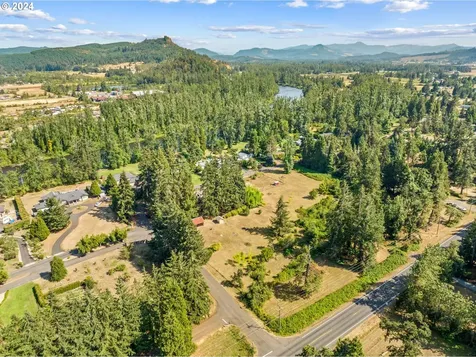 85740 Jasper Park Road Pleasant Hill OR 97455