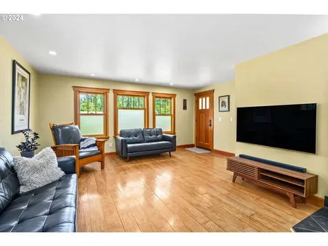 85740 Jasper Park Road Pleasant Hill OR 97455