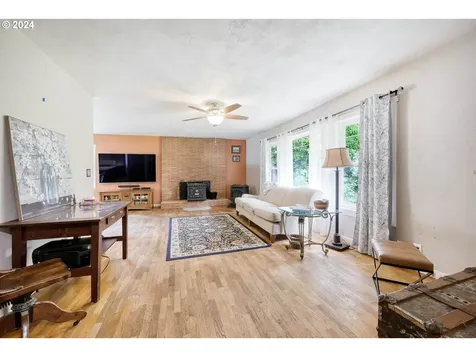 22806 Willow Lane Veneta OR 97487