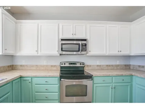 308 Sycamore Street Woodland WA 98674