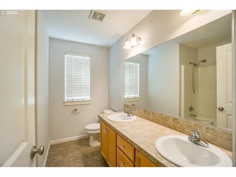 308 Sycamore Street Woodland WA 98674