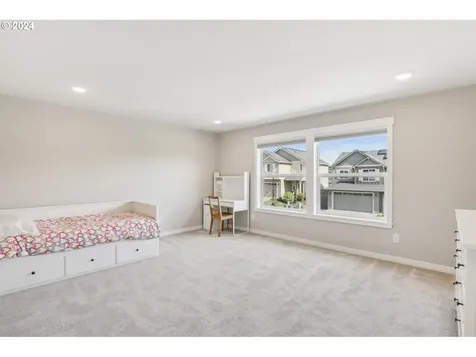 1817 Ne 171st Street Ridgefield WA 98642